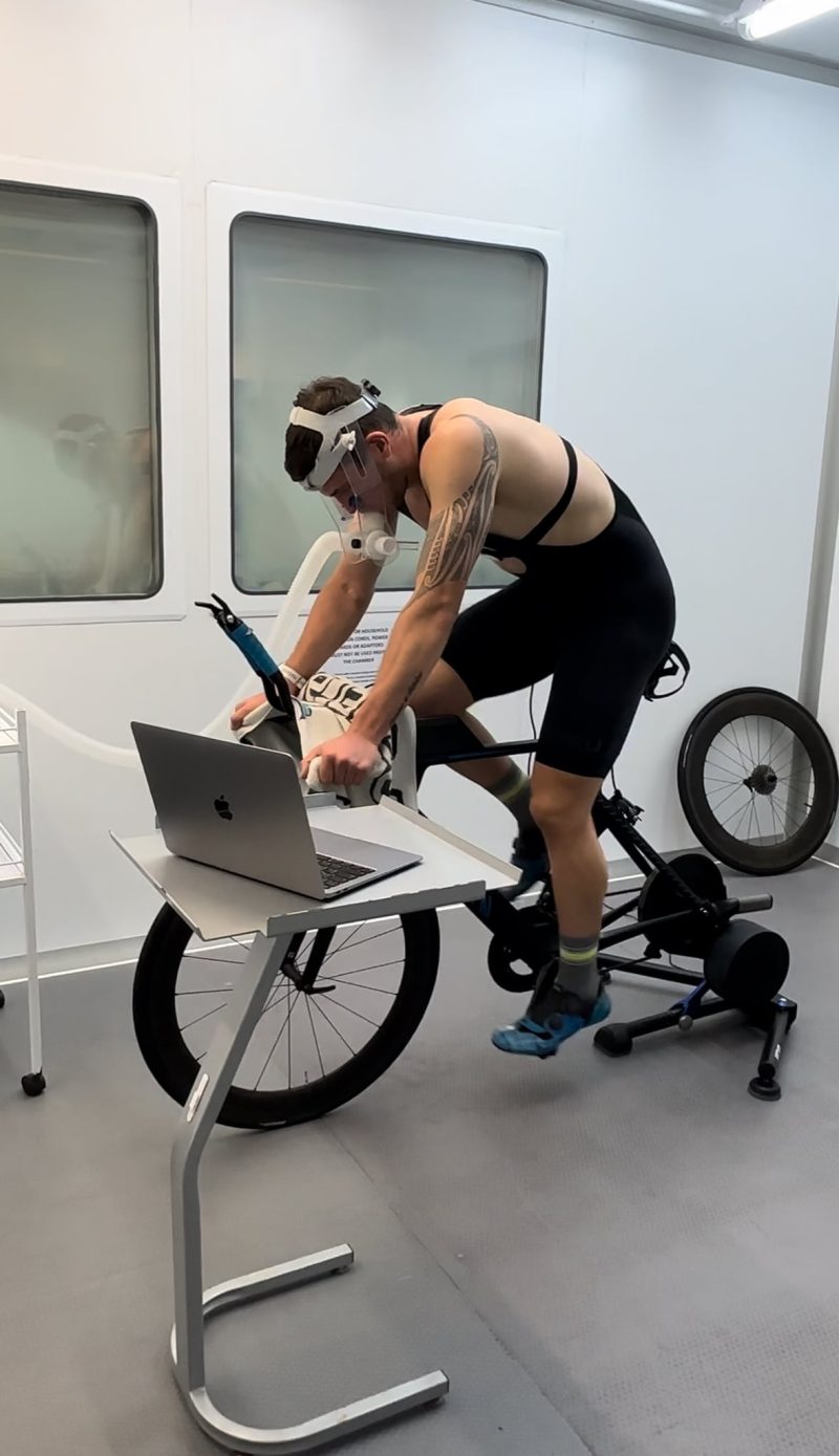 EFDA8E34-D699-4861-B7B2-29F0E20B5703_1_201_a