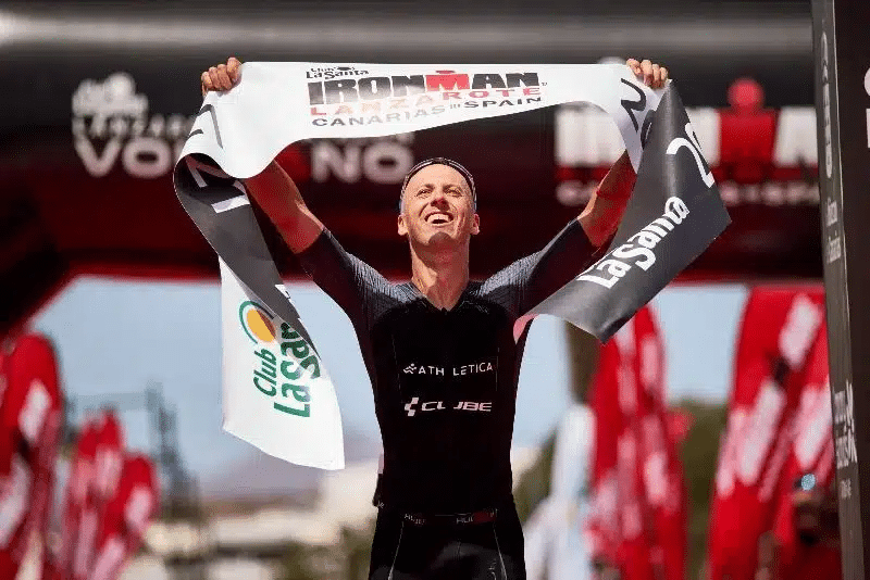 Race-Week Mindset: How Coaches (and AI) Build the Belief Effect